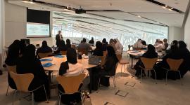 جانب من الدورة