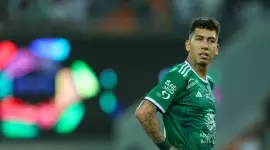 النجم البرازيلي روبرتو فيرمينو