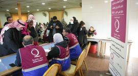 جانب من توزيع المساعدات