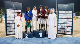 جانب من تتويج الفائزين