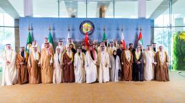 صورة جماعية عقب افتتاح أعمال الدورة