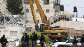 خلال عمليات هدم المنازل من قبل قوات الاحتلال