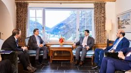 جانب من اللقاءات