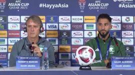 روبرتو مانشيني وصالح الشهري في المؤتمر الصحفي