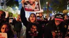 تظاهر لآلاف الإسرائيليين