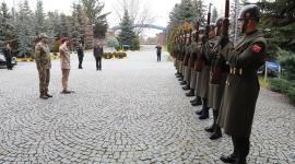 من مراسم استقبال سعادة قائد الحرس الأميري