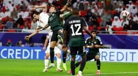 لقطة من مباراة طاجيكستان والإمارات