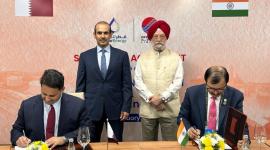 جانب من توقيع الاتفاقية