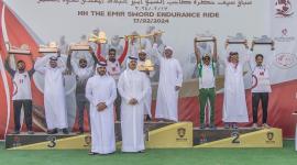 جانب من تتويج الفائزين