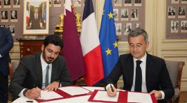 جانب من توقيع الاتفاقيات