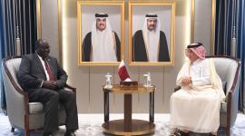 خلال تسليم نسخة من أوراق الاعتماد