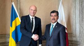 جانب من المشاورات