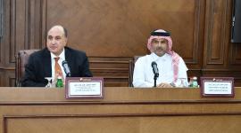 جانب من الندوة