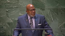 دينيس فرنسيس رئيس الدورة الحالية للجمعية العامة للأمم المتحدة