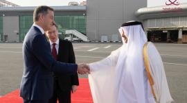 رئيس وزراء مملكة بلجيكا  خلال مغادرته الدوحة