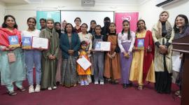 جانب من تكريم الفائزين