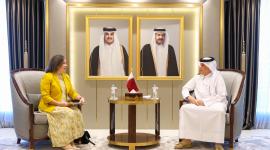 سعادة وزير الدولة للشؤون الخارجية خلال تسلم الرسالة