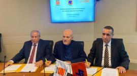 جانب من توقيع الاتفاقية