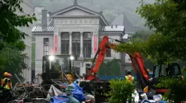 فض الاعتصام بالقوة