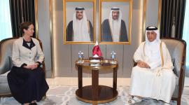 خلال تسلم نسخة من أوراق الاعتماد