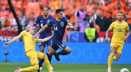 مباراة هولندا ضد رومانيا