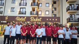 عنابي السلة