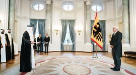 جانب من تسليم أوراق الاعتماد