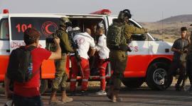 جانب من عملية نقل المصابين