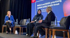 جانب من مشاركة سعادة وزير الصحة بالفعالية