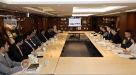 جانب من الاجتماعات