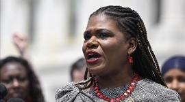 كوري بوش عضو مجلس النواب الأمريكي