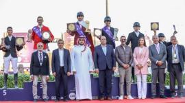 جانب من تتويج الفائزين