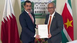 جانب من تسليم أوراق الاعتماد