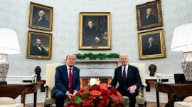 جانب من لقاء بايدن وترامب في البيت الأبيض