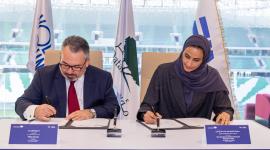 جانب من توقيع الاتفاقية