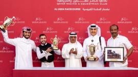 جانب من تتويج الفائزين