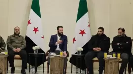 جانب من اجتماع الشرع مع قادة الفصائل السورية