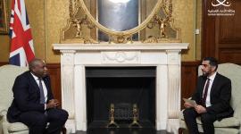 جانب من حديث سعادة وزير الخارجية البريطاني إلى وكالة الأنباء القطرية