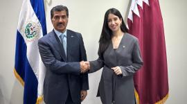 جانب من المشاورات