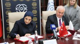 جانب من توقيع الاتفاقية