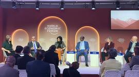 جانب من الجلسة