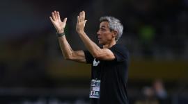 باولو سوزا مدرب شباب الأهلي الإماراتي