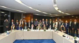 صورة جماعية على هامش الاجتماع