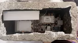 أدوات تجسس زرعها الاحتلال في أماكن متفرقة بغزة