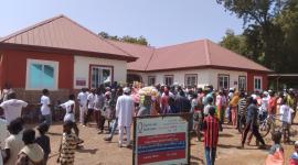 جانب من افتتاح المركز الصحي