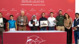 جانب من تكريم الفائز