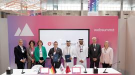 جانب من توقيع مذكرة التفاهم