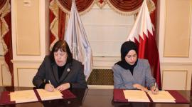 جانب من توقيع الاتفاق