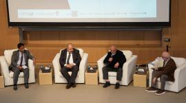 جانب من الندوة