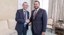 جانب من أحد الاجتماعات